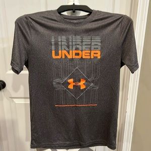 Under armour tshirt, heat gear, size YXL